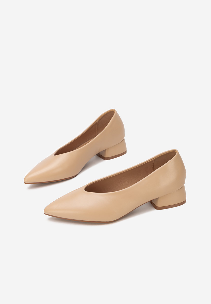 Béžové lodičky na hrubom opätku Sarilia