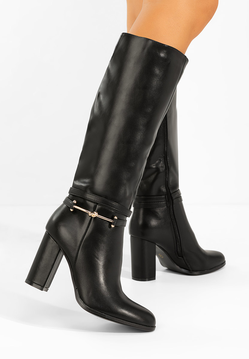 Čierne čižmy na hrubom podpätku Dresara