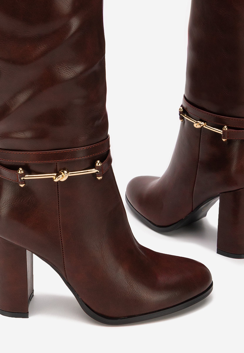 Bordové čižmy na hrubom podpätku Dresara