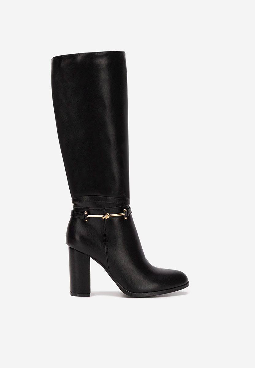 Čierne čižmy na hrubom podpätku Dresara