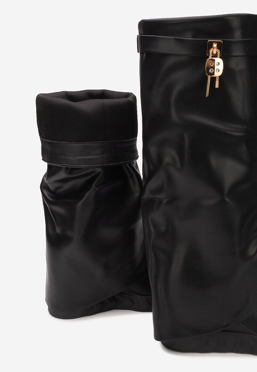 Čierne čižmy na platforme Ipira