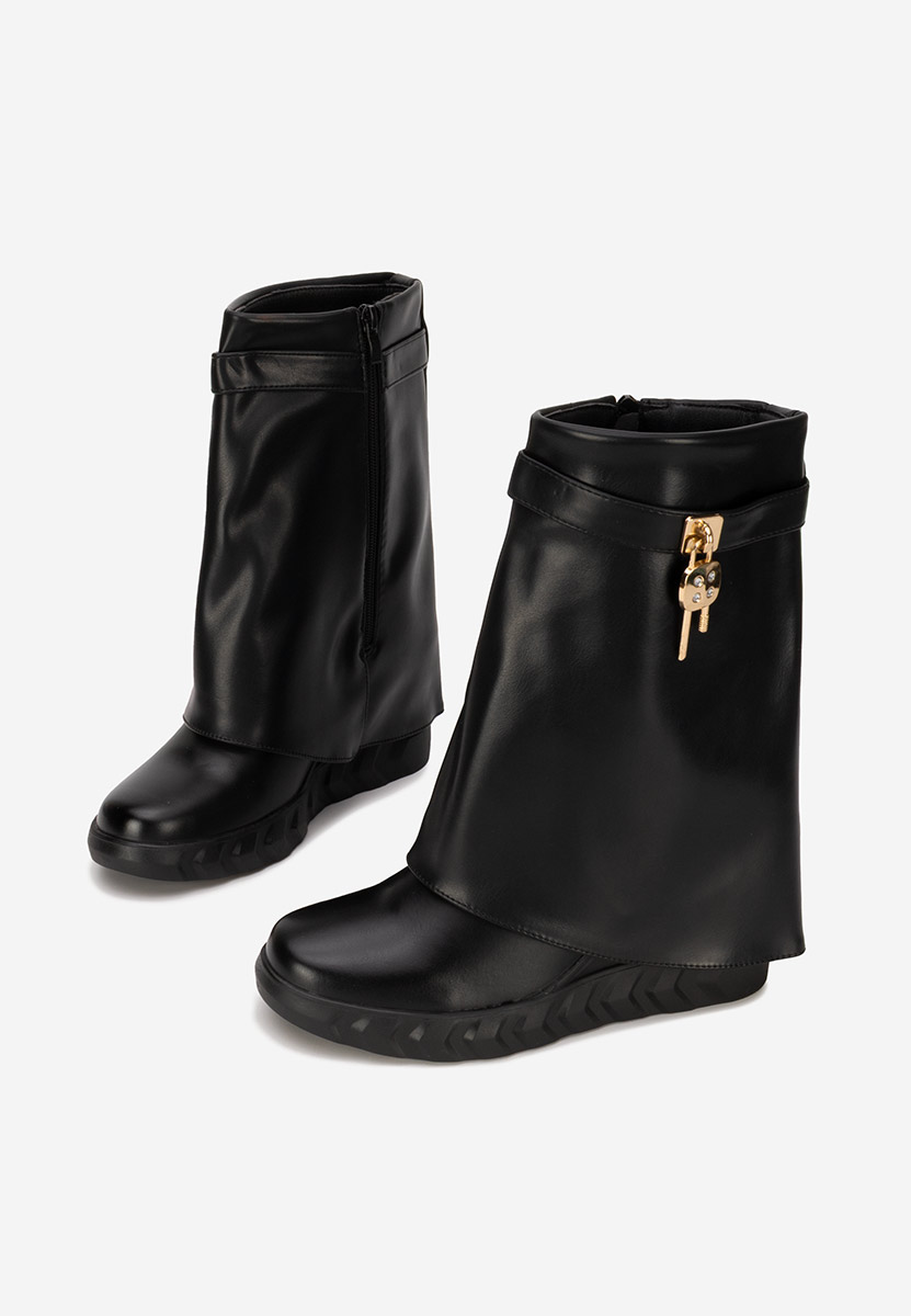 Čierne čižmy na platforme Serena