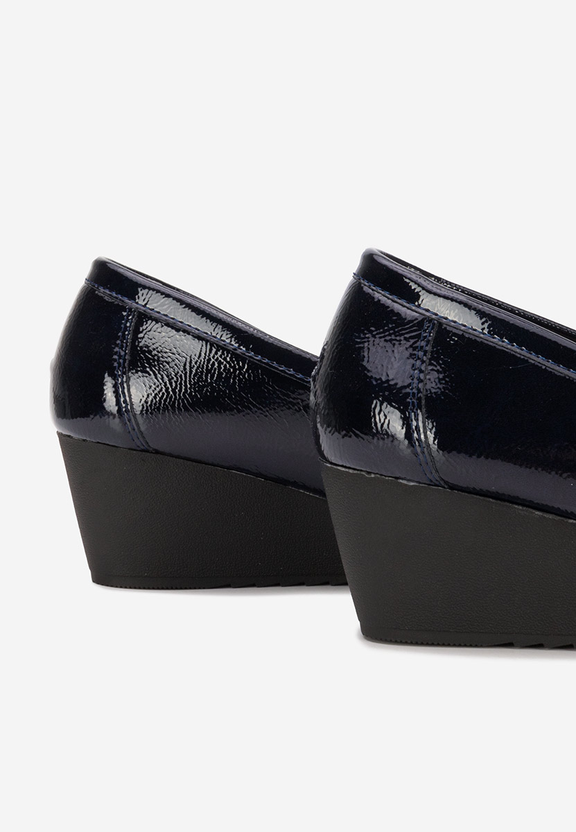 Tmavomdoré dámske mokasíny na platforme Saina