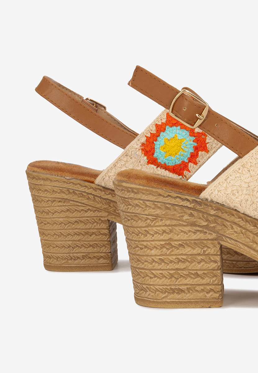 Béžové sandále na hrubom opätku a platforme Zeina V3