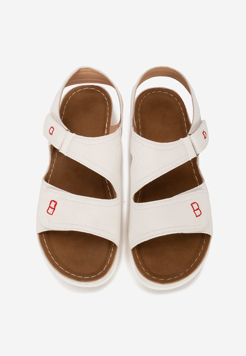 Biele dámske nízke sandále Metina