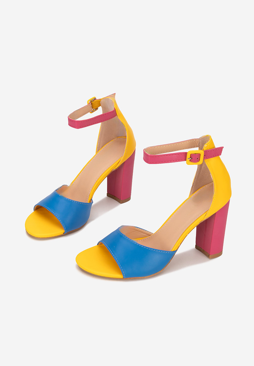 Farebné sandále na hrubom opätku Zandra