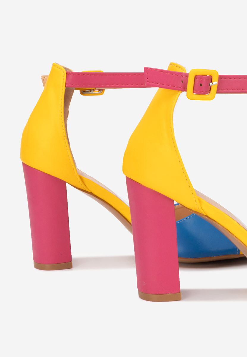 Farebné sandále na hrubom opätku Zandra