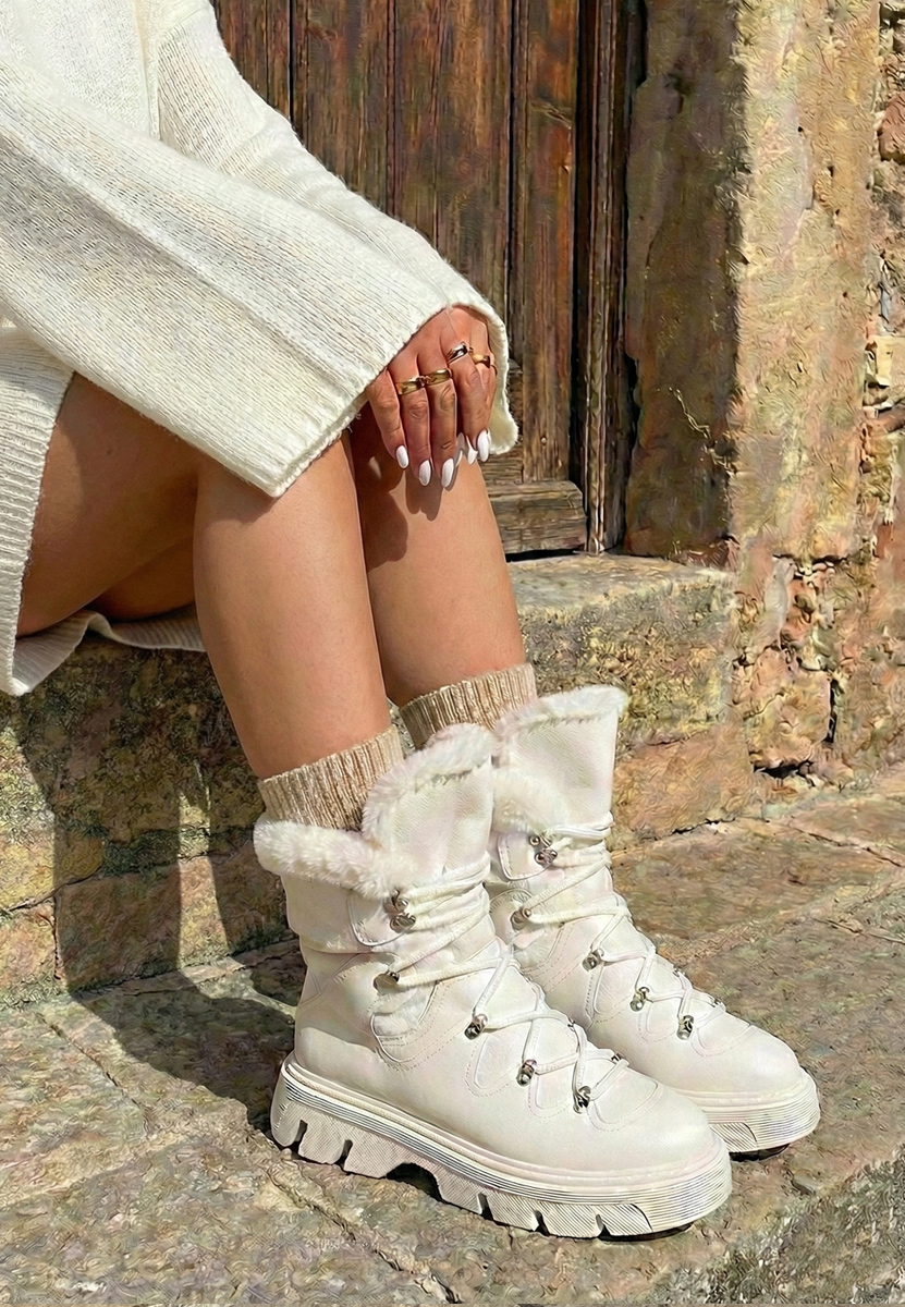 Biele dámske zimné členkové čižmy Celima