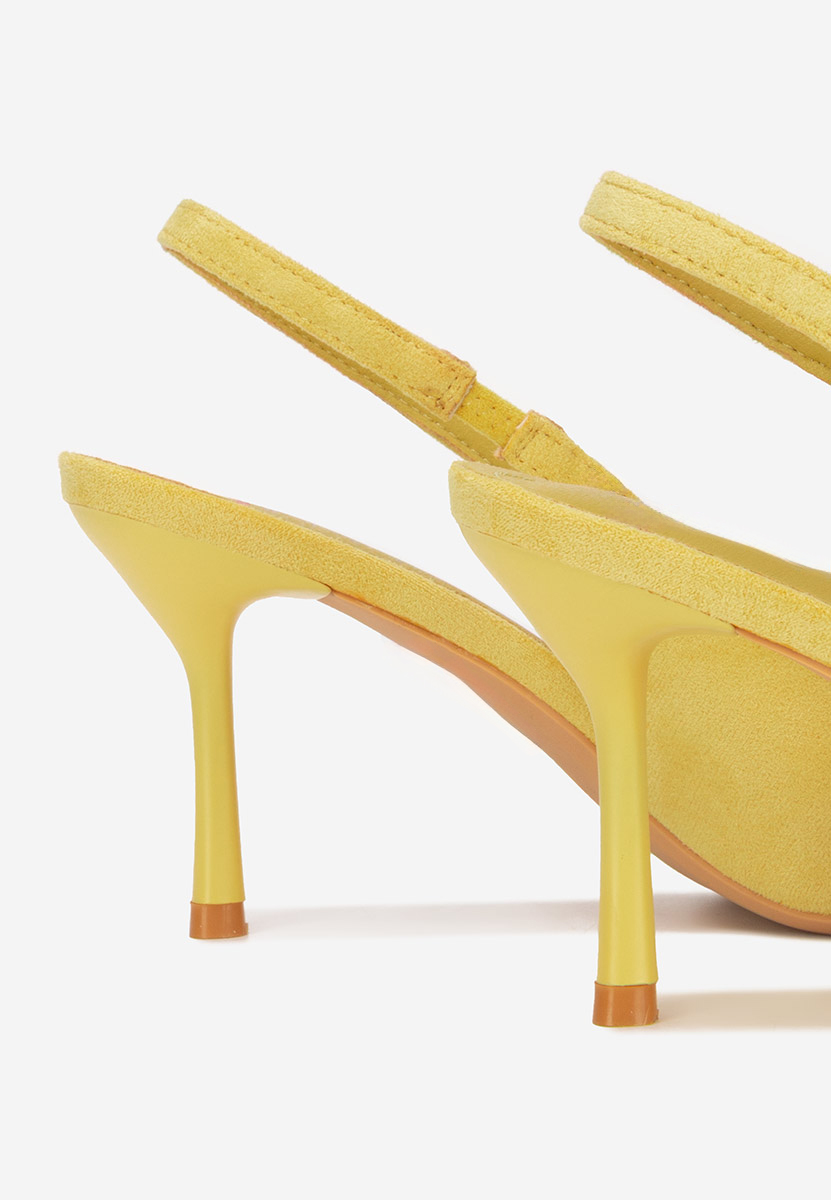 Žlté lodičky s otvorenou pätou Karila
