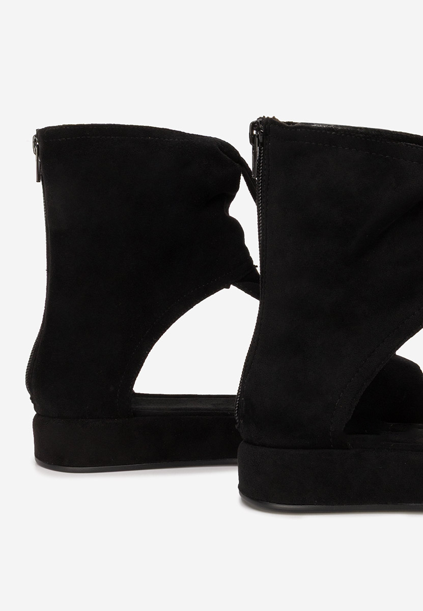 Čierne dámske nízke sandále Petria