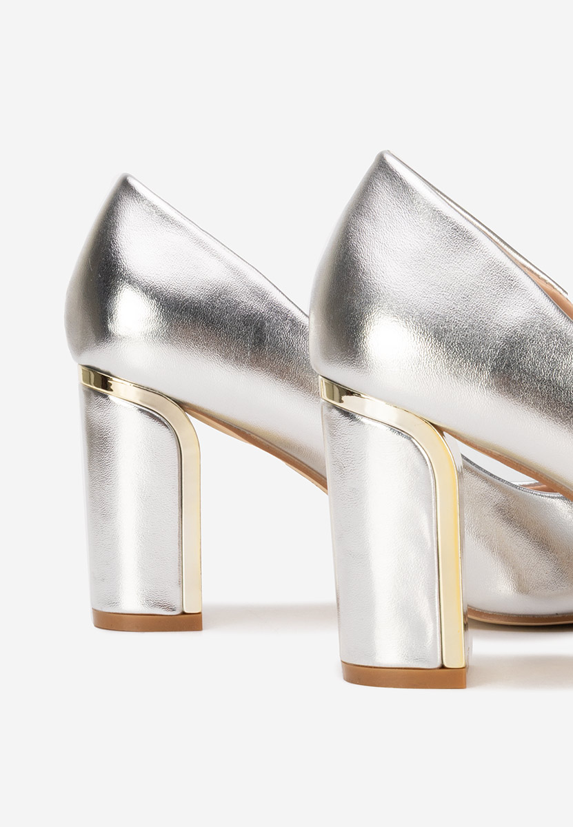 Strieborné lodičky na hrubom opätku Geoanaa