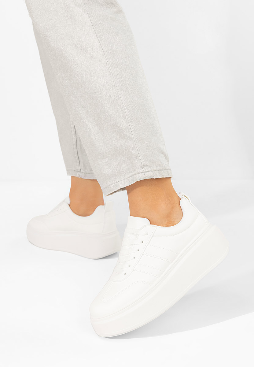 Biele tenisky na platforme Semana