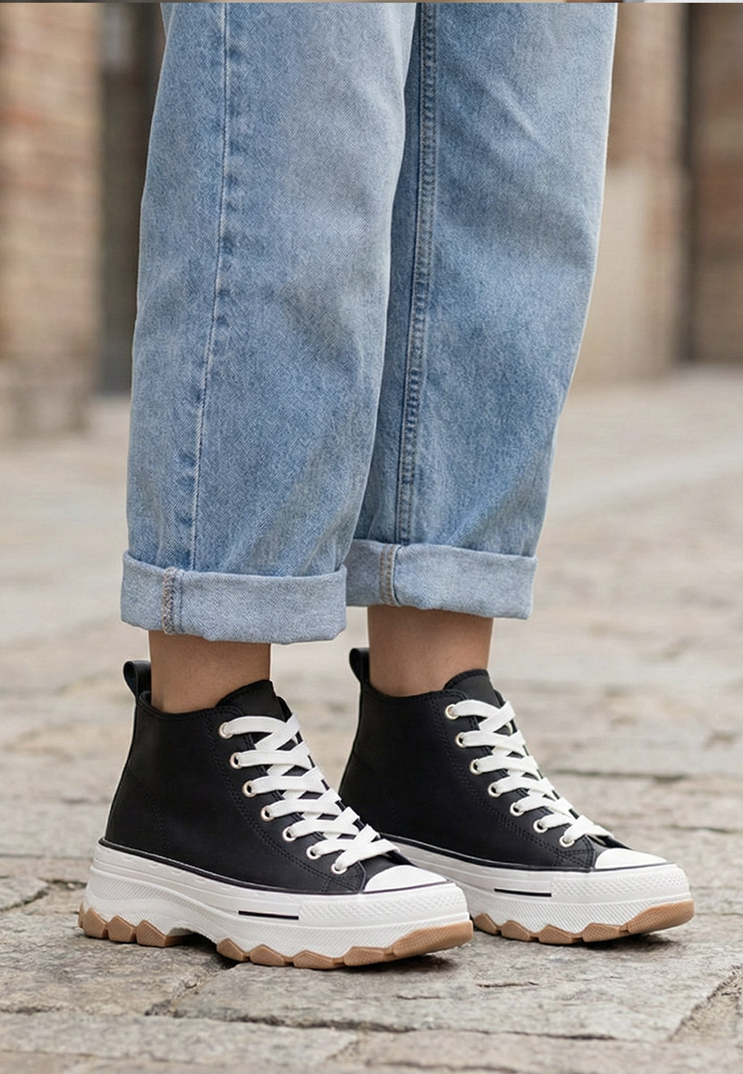 Čierne tenisky na platforme Raviana V5