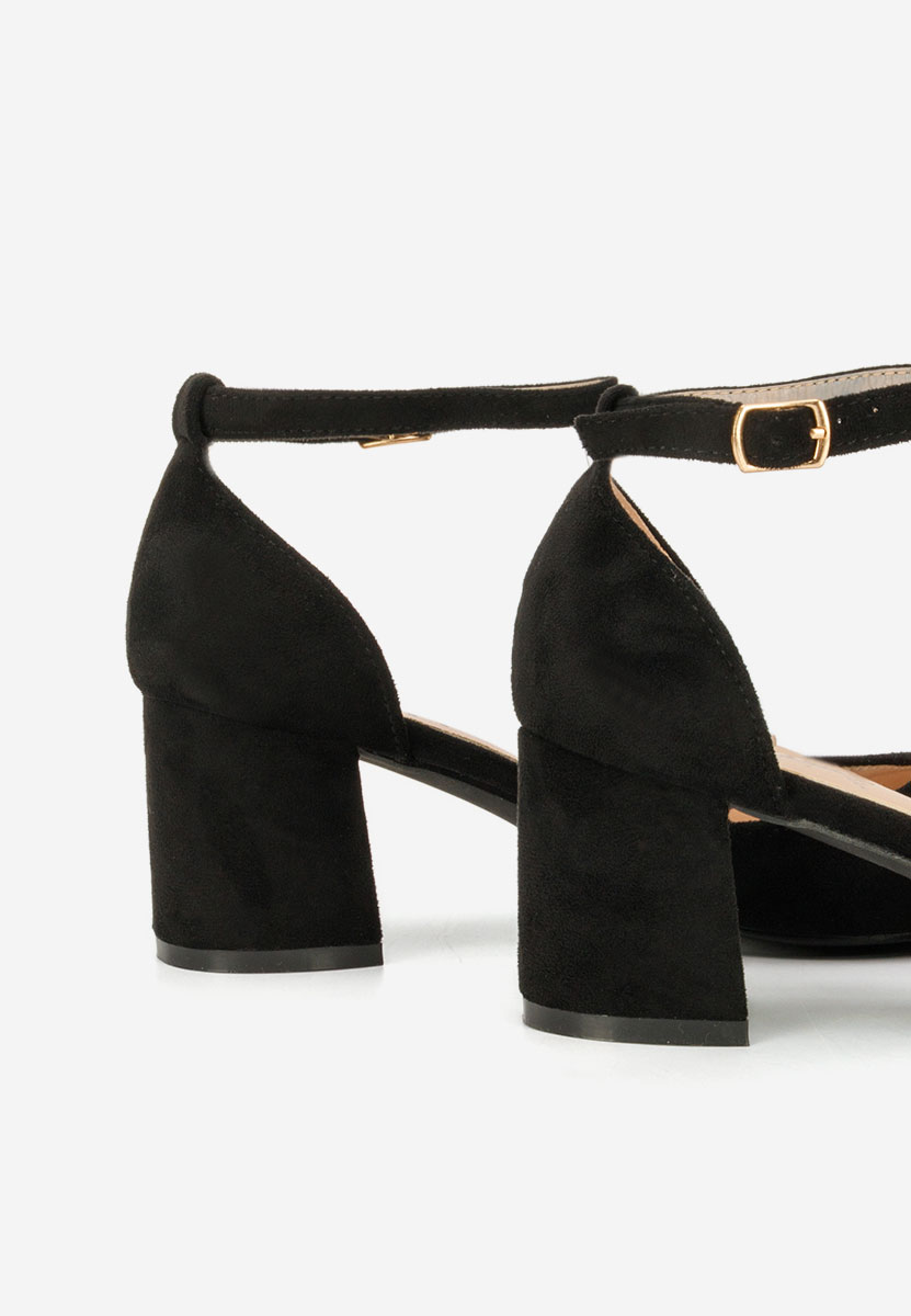 Čierne lodičky na hrubom opätku Elrosa