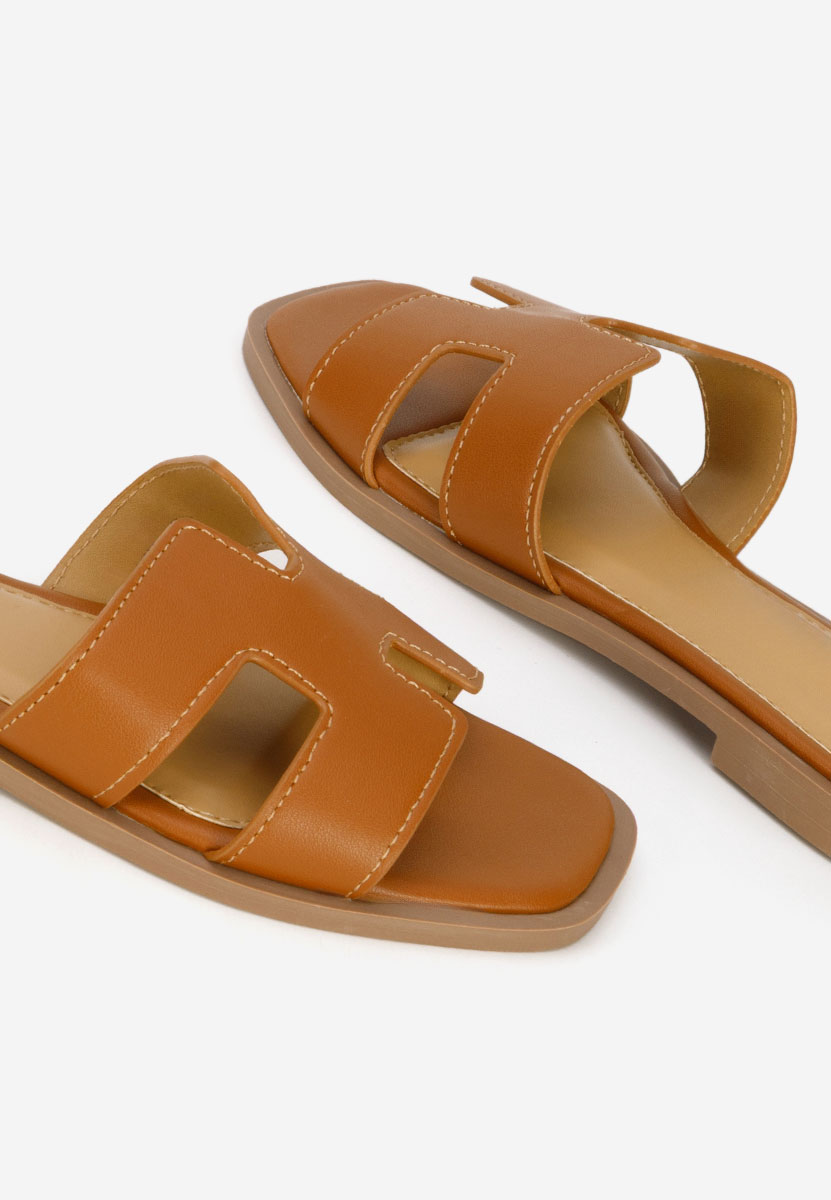 Camelové nízke šľapky Lecya