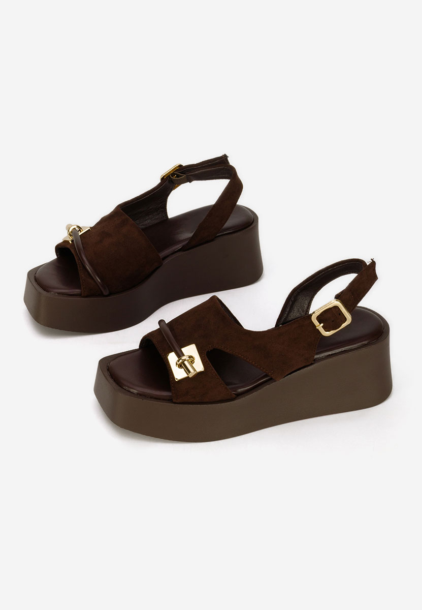 Hnedé sandále na platforme Levy