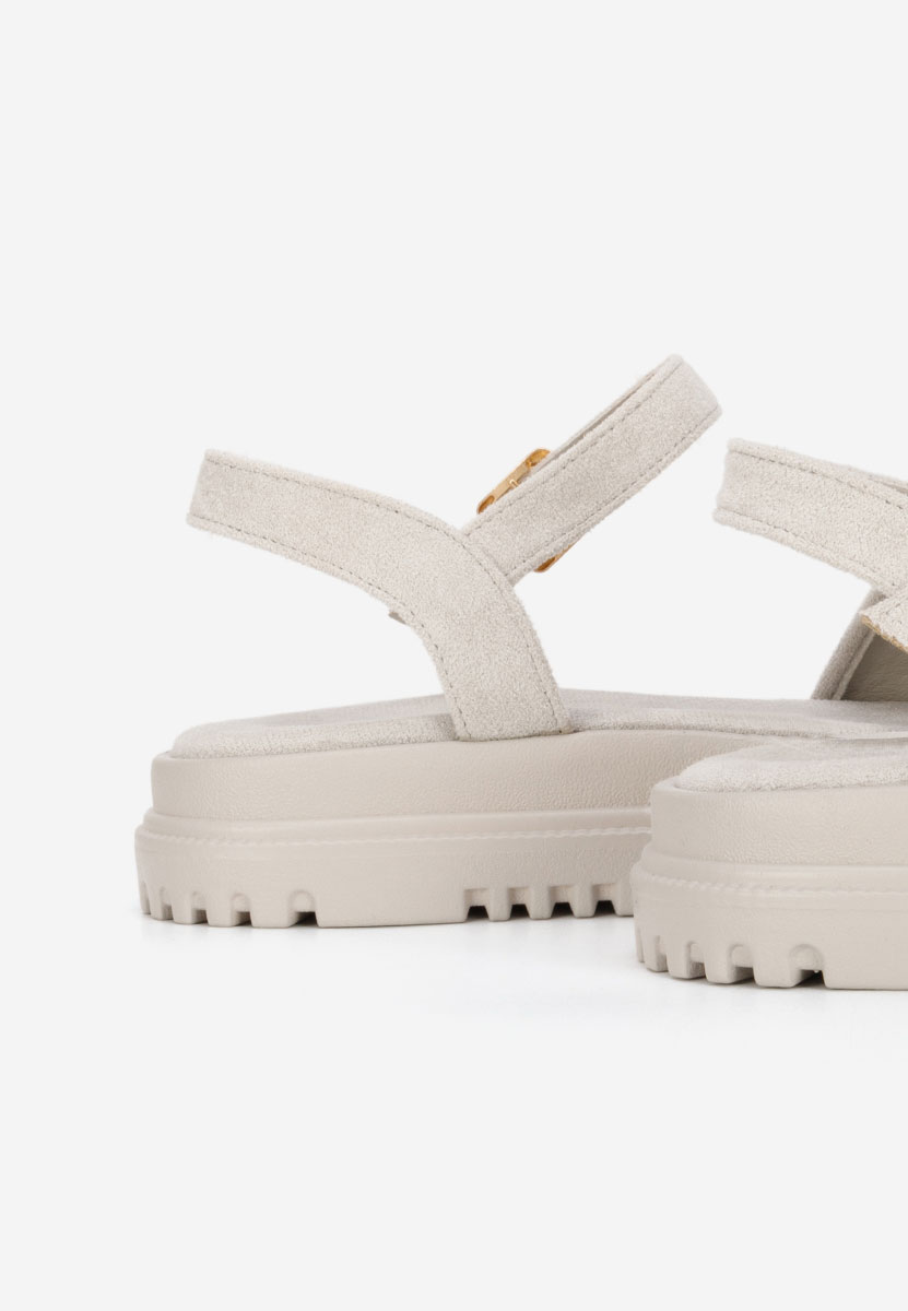 Sivé sandále na platforme Donetia