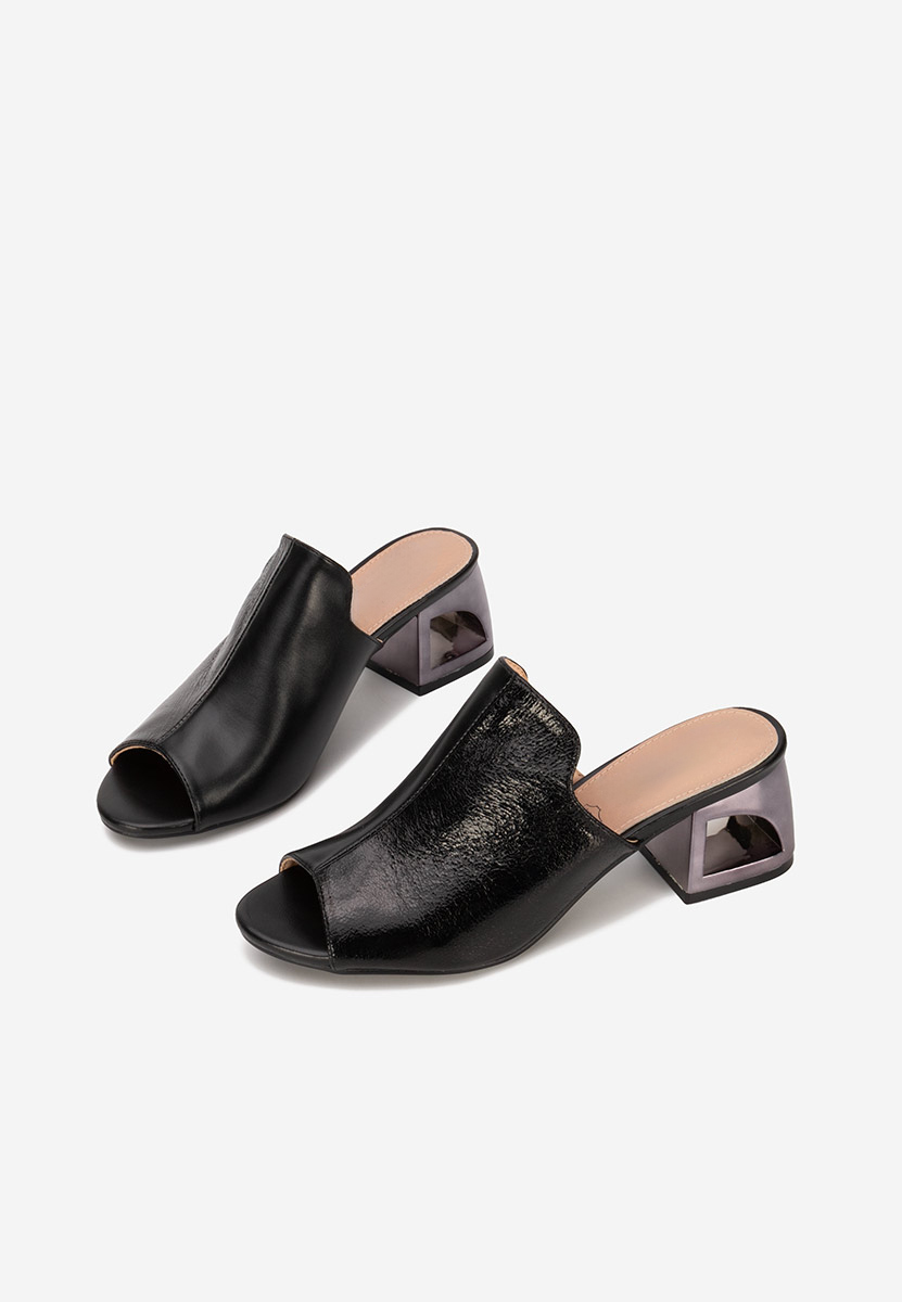 Čierne šľapky na opätku Floriana V2