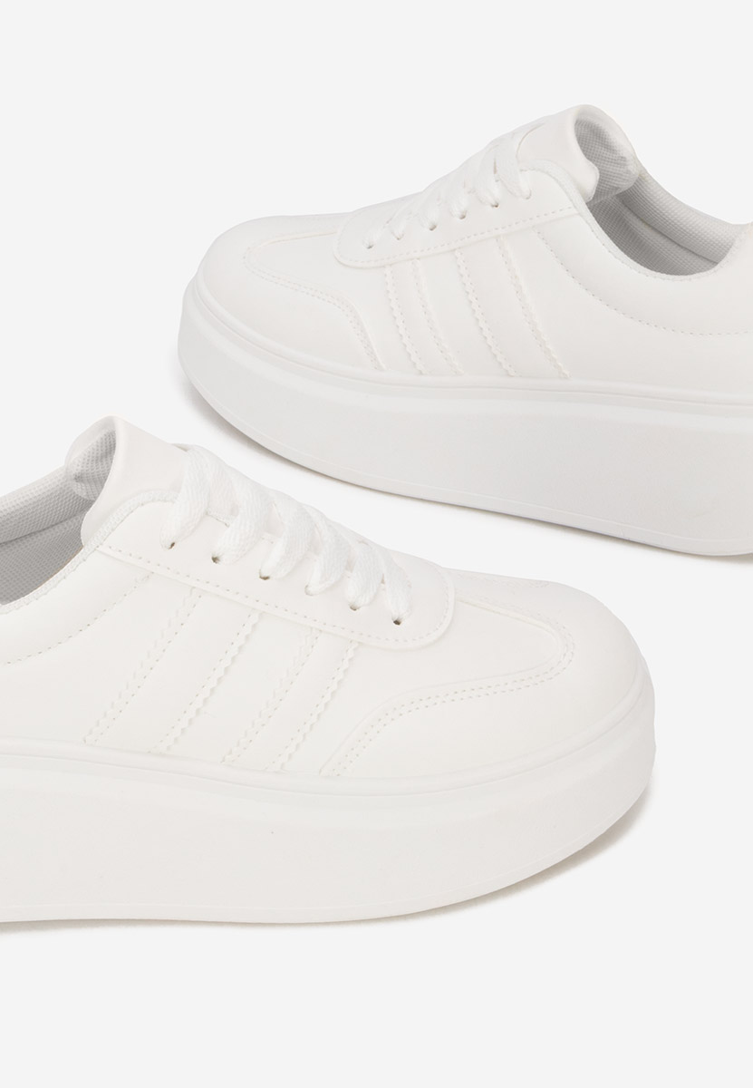 Biele tenisky na platforme Semana