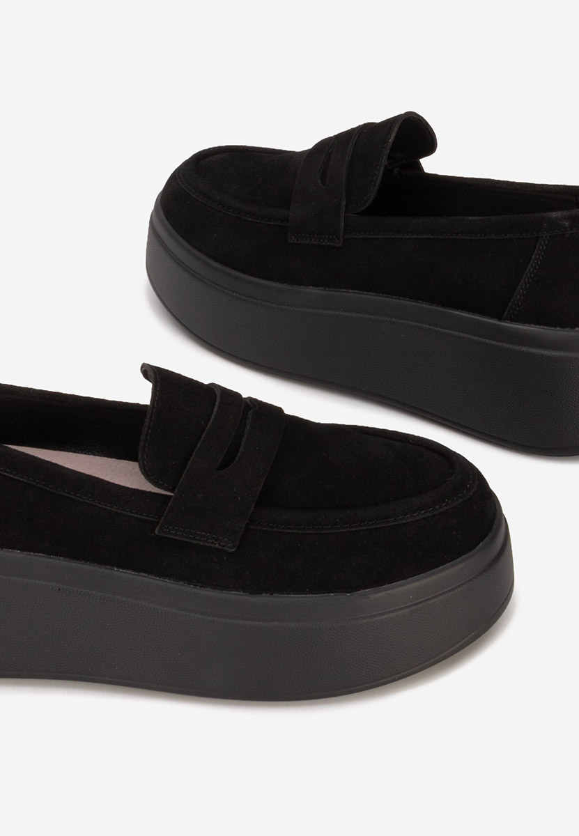 Čierne dámske mokasíny na platforme Herminia